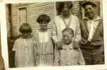 Crego,Donna,Margaret,Fred,Jr.,Betty ca 1923.jpg (27026 bytes)